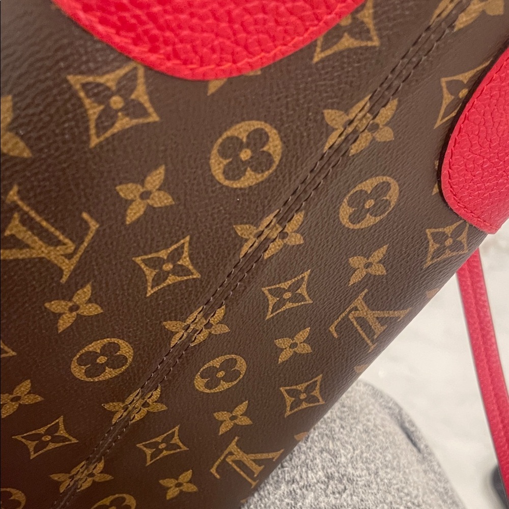 Louis Vuitton Monogram Satchel in Brown and Red - Picture 9 of 12